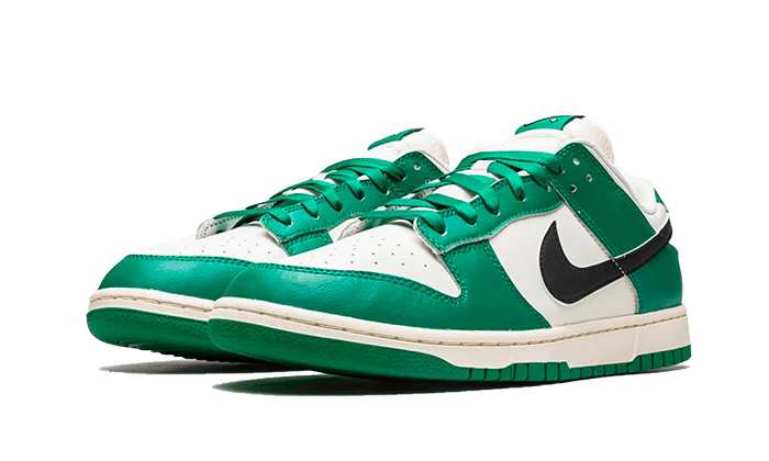Nike Dunk Low SE Lottery Green Pale Ivory - Image 3