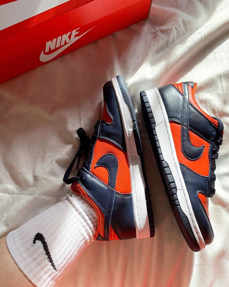 Nike Dunk Low SP Champ Colors - Image 2