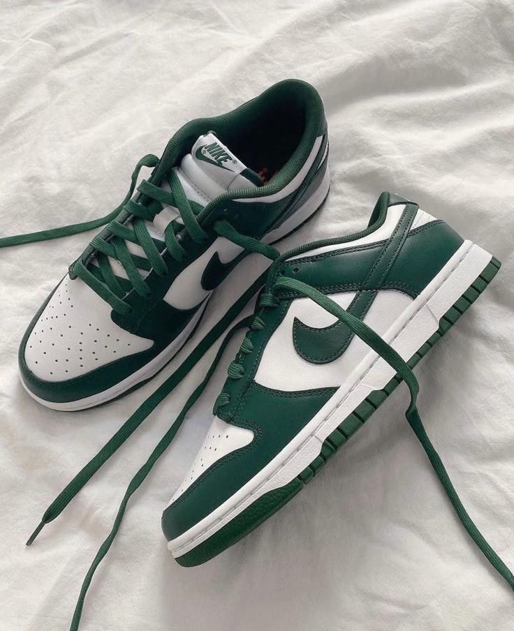 Nike Dunk Low Spartan Green - Image 2