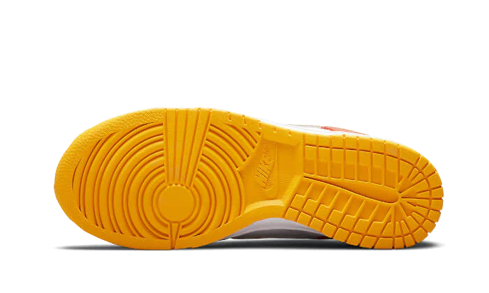 Nike Dunk Low University Gold - Image 4