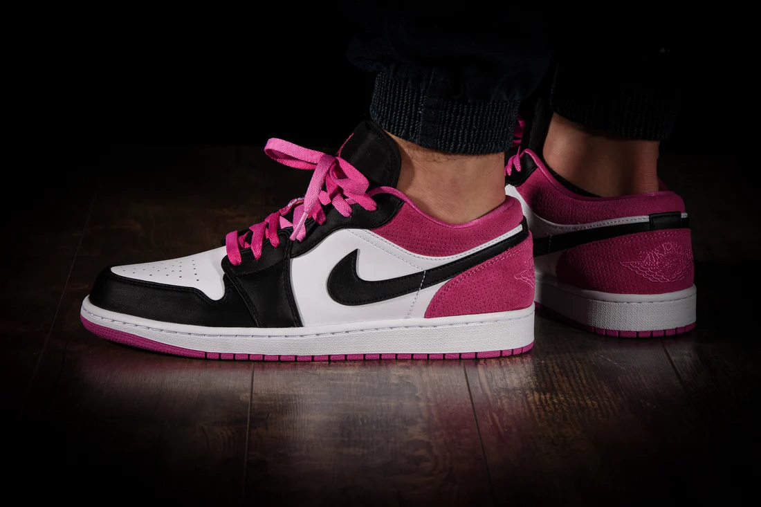 Jordan 1 Low Black Active Fuchsia - Image 4
