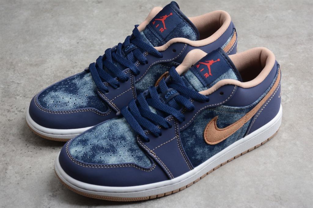 Jordan 1 Low SE Denim - Image 3