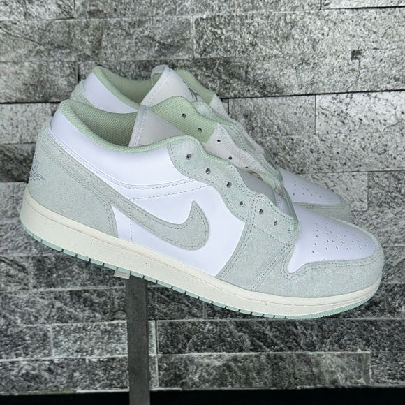 Jordan 1 Low SE Seafoam - Image 3