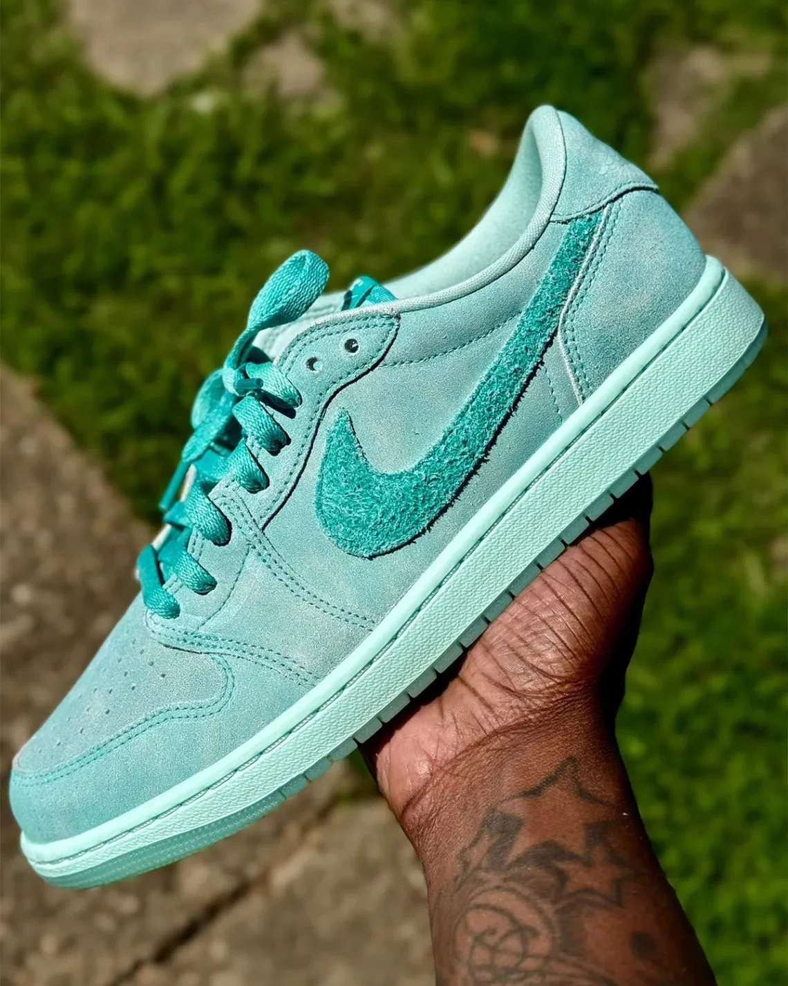 Jordan 1 Retro Low OG Washed Teal - Image 2