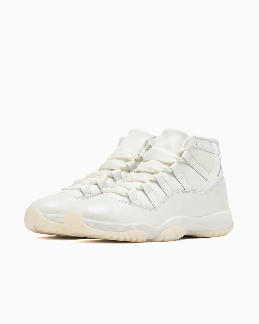 Jordan 11 Retro Pearl - Image 3