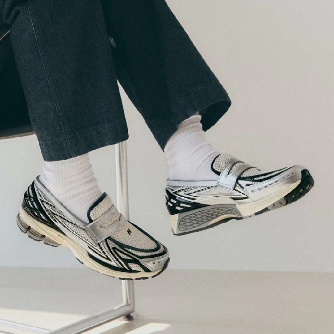 New Balance 1906L Silver Metallic Cream - Image 2