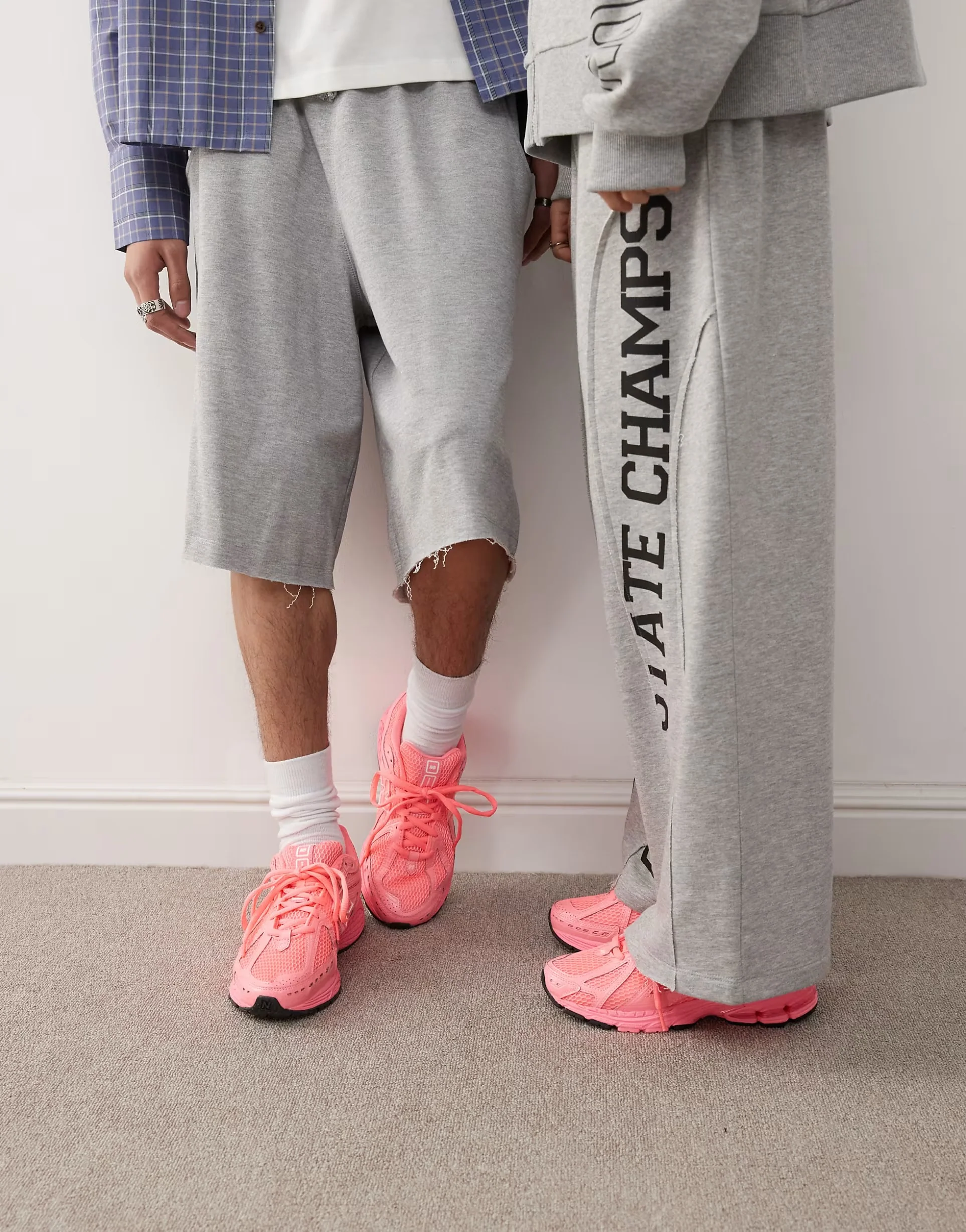 New Balance 1906R ASOS Exclusive Neon Pink - Image 2