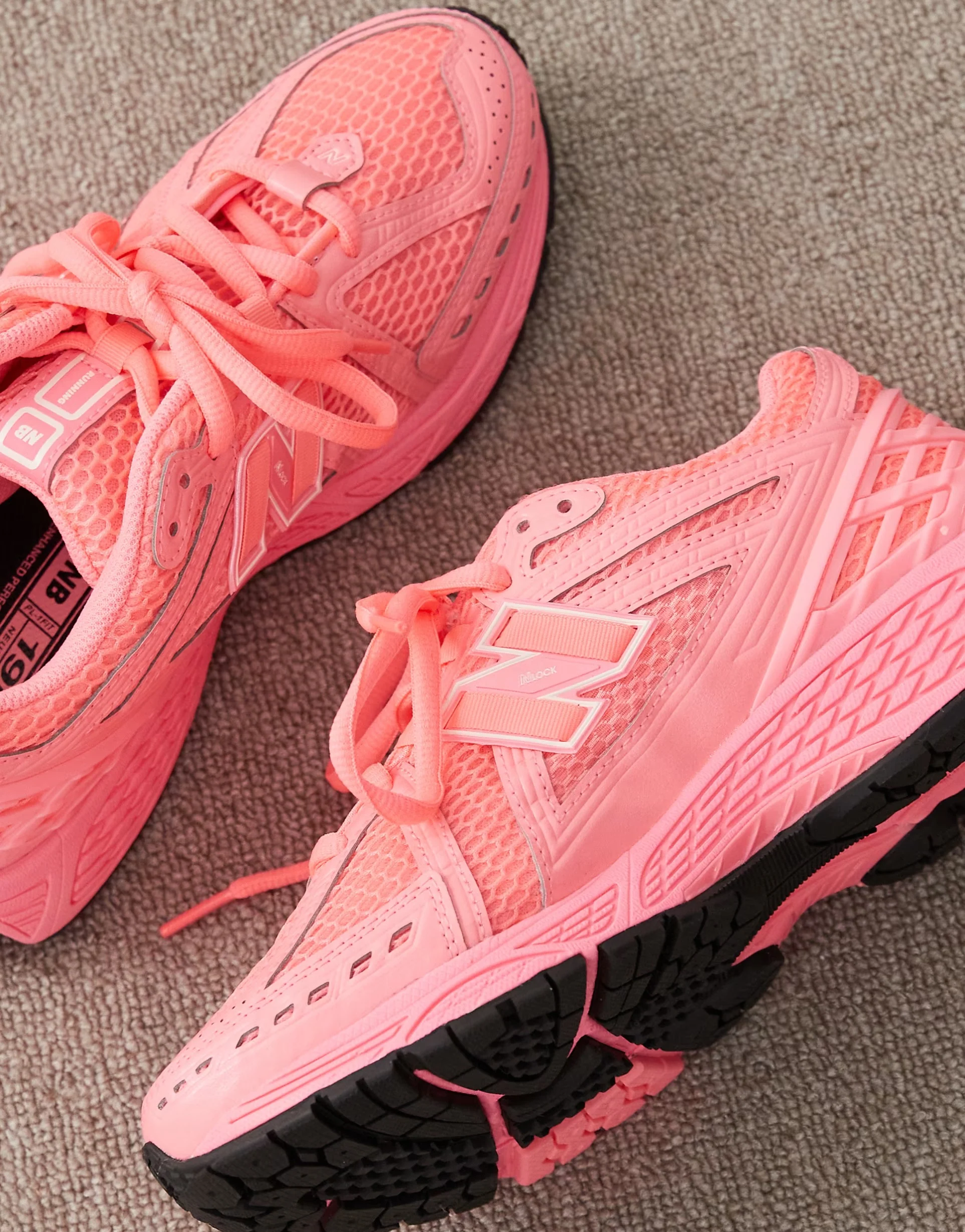 New Balance 1906R ASOS Exclusive Neon Pink - Image 3
