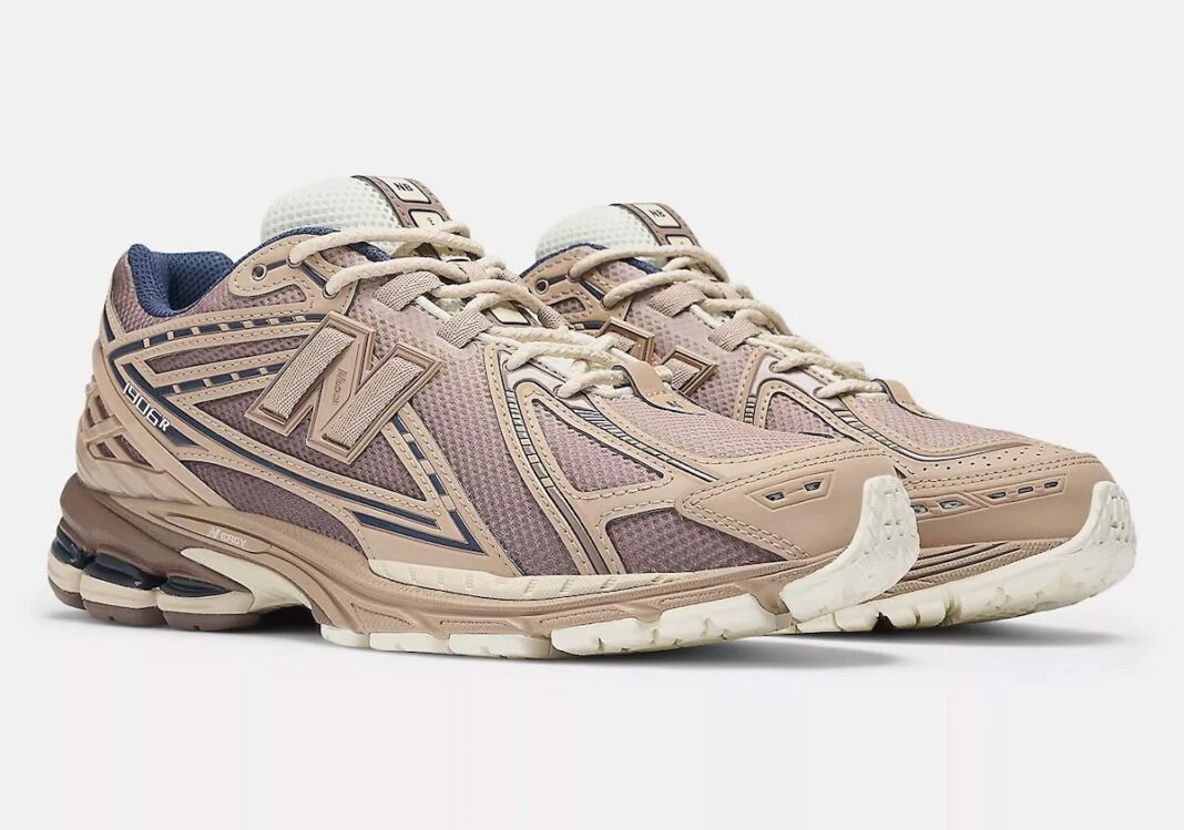 New Balance 1906R Earth Shadow Flat Taupe - Image 3
