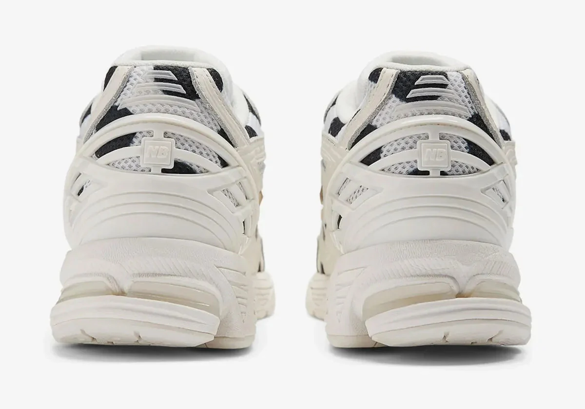 New Balance 1906R Polka Dot Sea Salt - Image 6