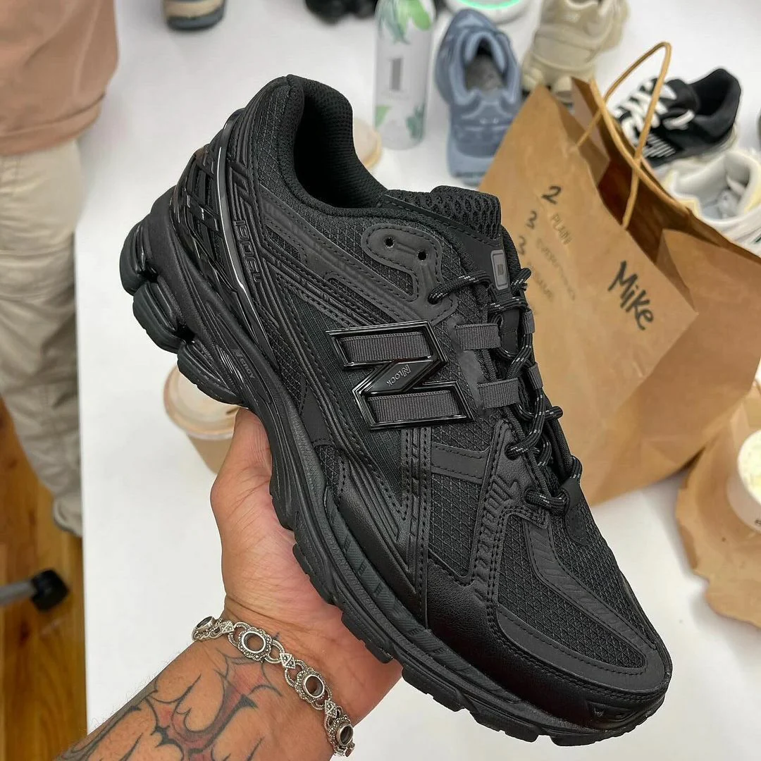 New Balance 1906U Triple Black - Image 2
