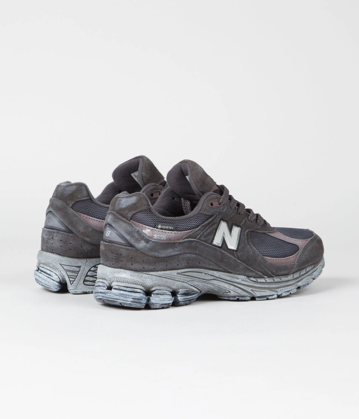 New Balance 2002R Gore-Tex Magnet Mood Indigo - Image 6