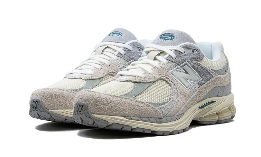 New Balance 2002R Linen - Image 2