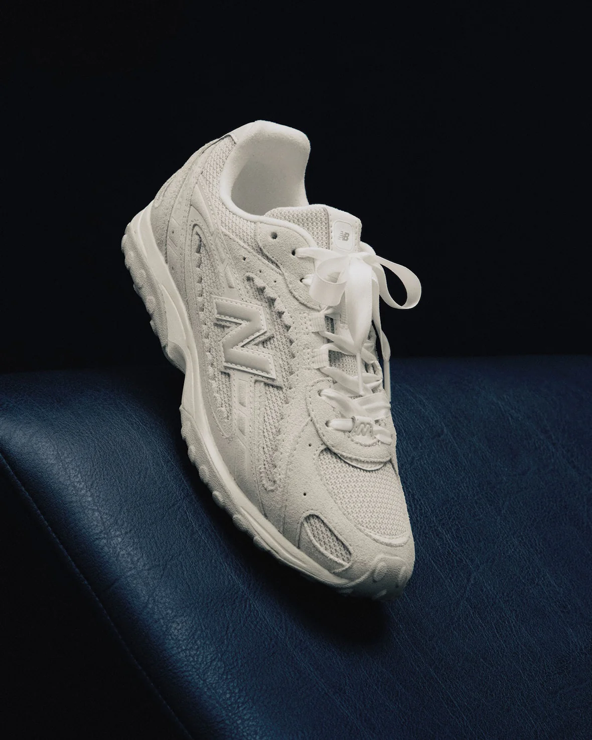 New Balance 204L Sea Salt - Image 2