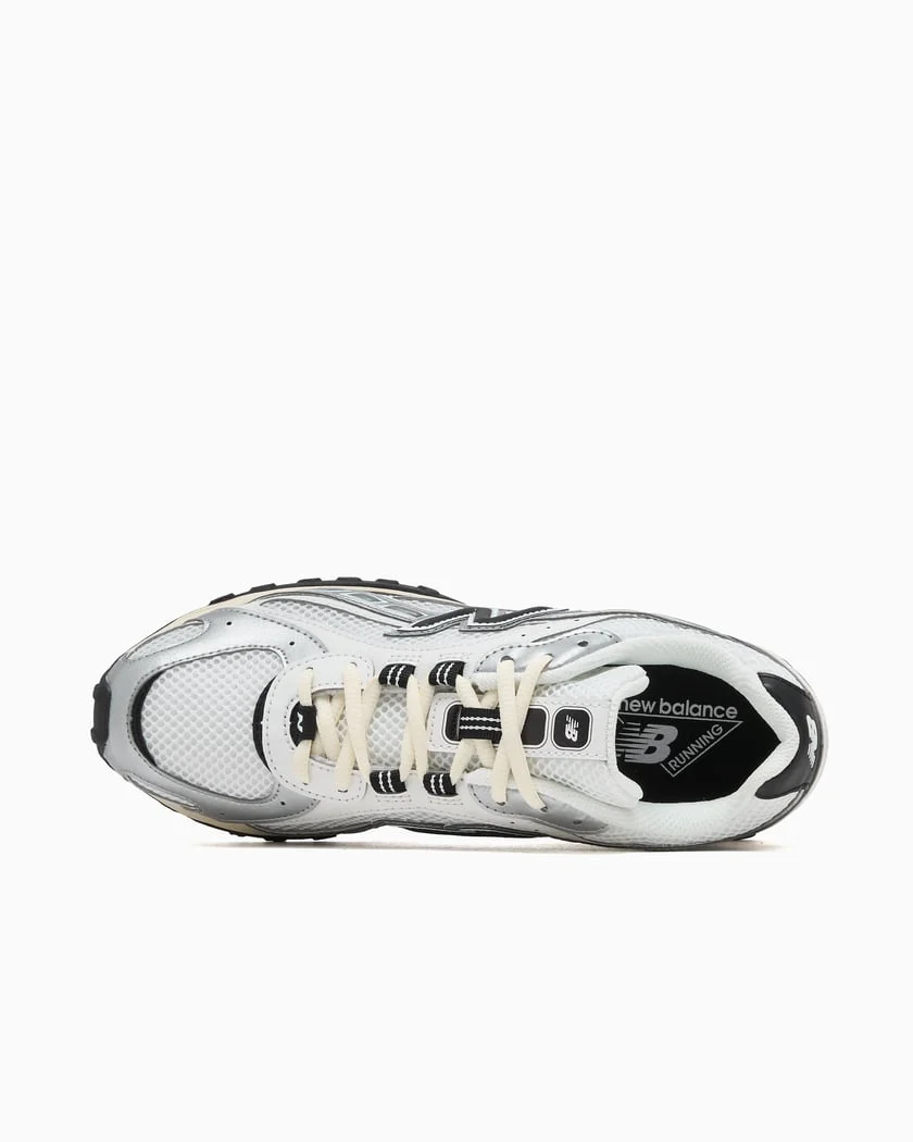 New Balance 204L Silver Metallic Black - Image 6