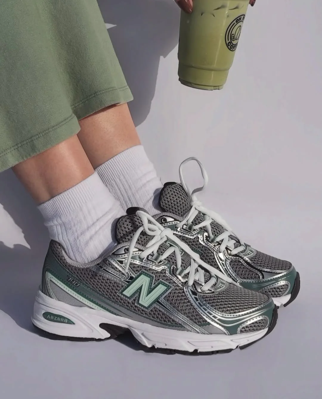 New Balance 740v2 Silver Metallic New Spruce - Image 2