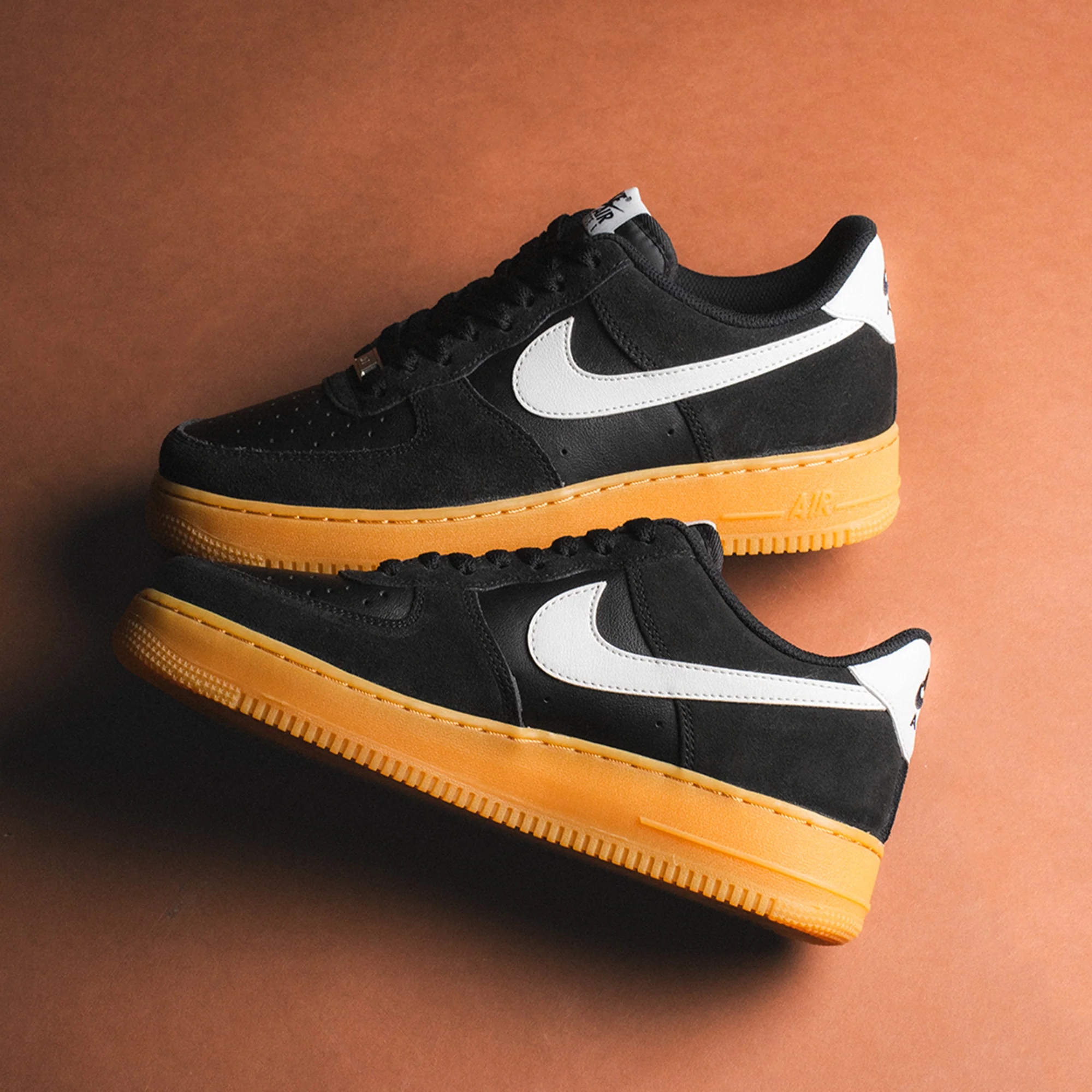 Nike Air Force 1 Low '07 LV8 Black Summit White Gum - Image 2