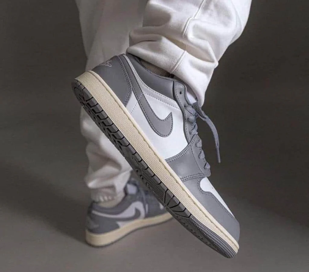 Nike Air Jordan 1 Low Vintage Stealth Grey - Image 3