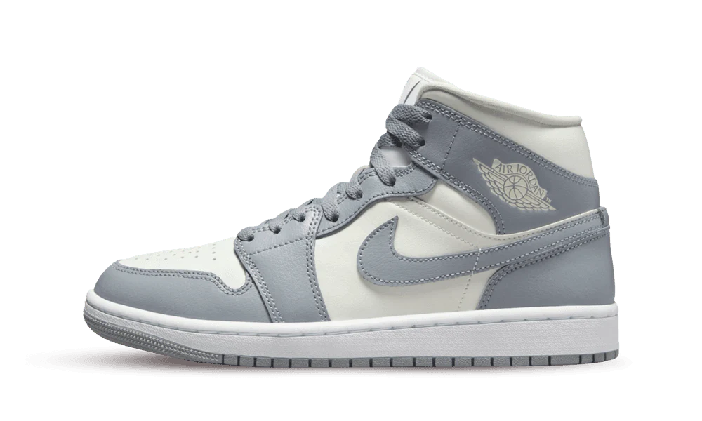 Nike Air Jordan 1 Mid Stealth