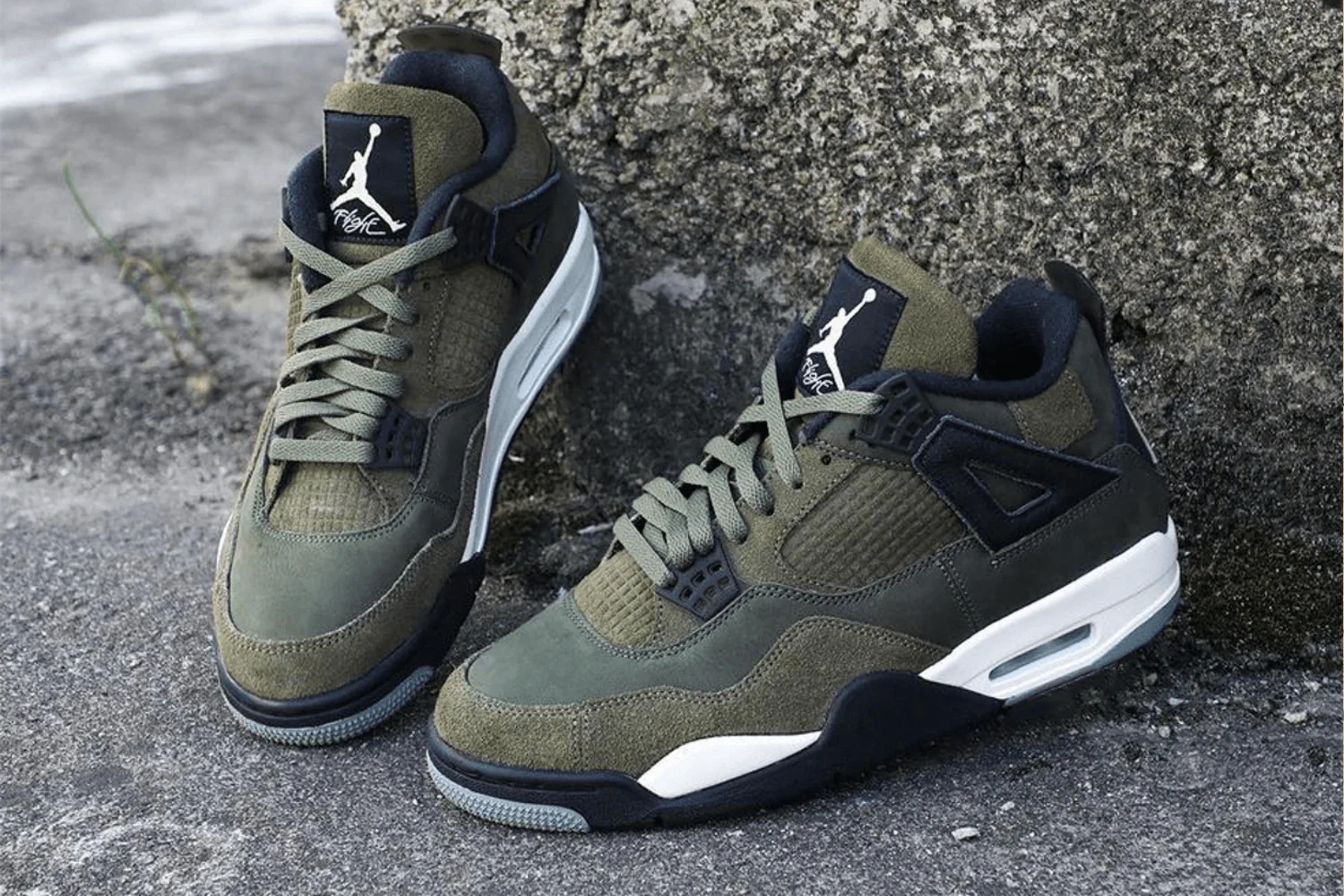 Nike Air Jordan 4 Craft Medium Olive - Image 3