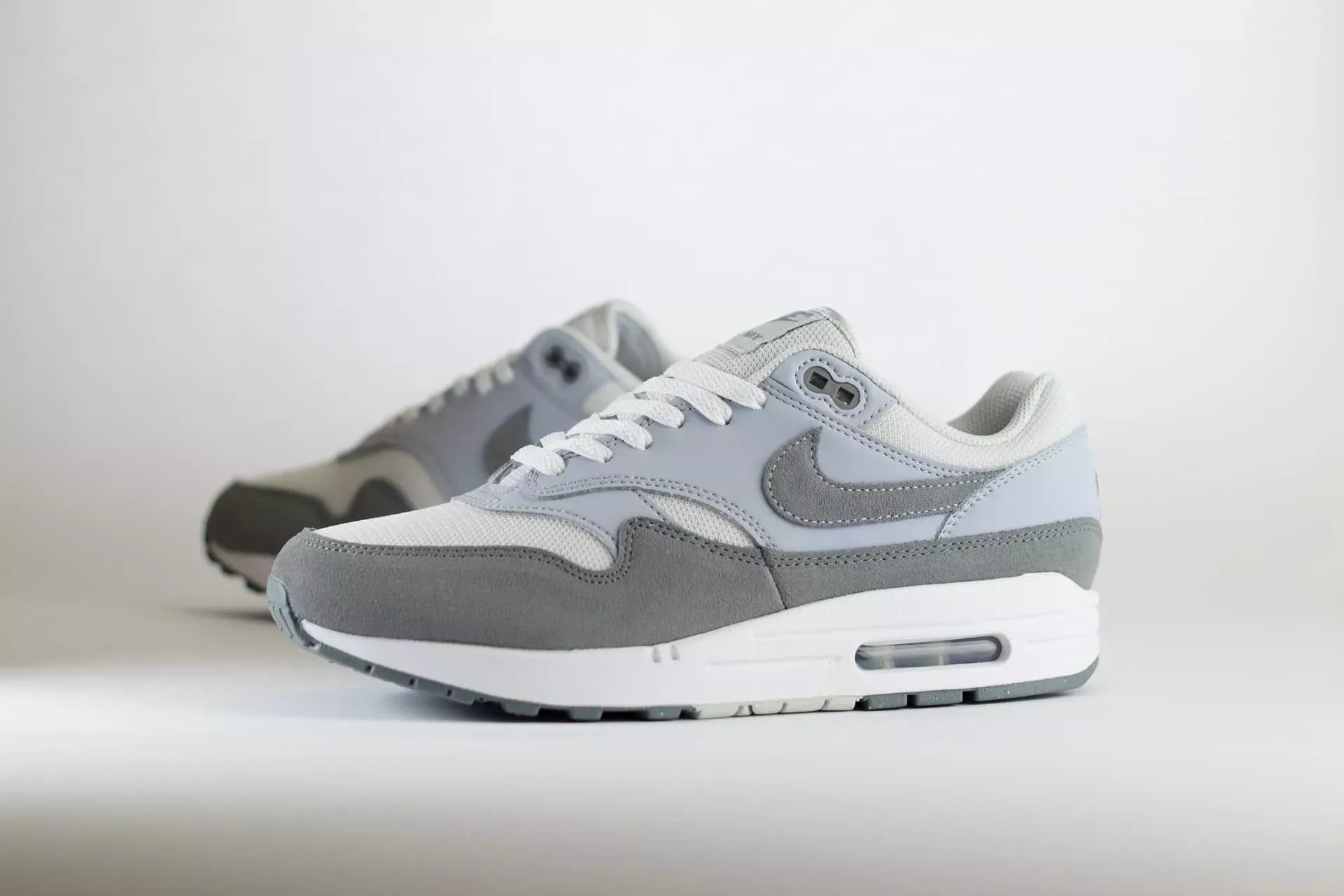 Nike Air Max 1 '87 Photon Dust Wolf Grey - Image 4