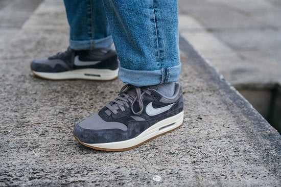 Nike Air Max 1 Crepe Soft Grey - Image 2