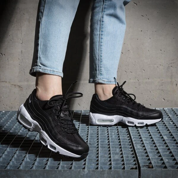 Nike Air Max 95 Next Nature Black - Image 2