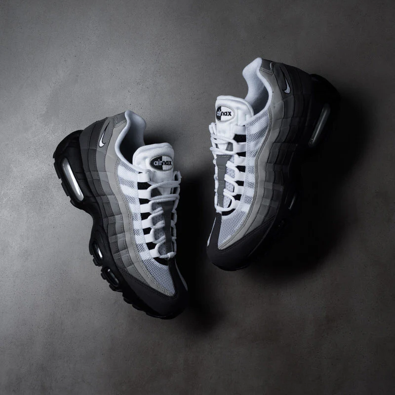 Nike Air Max 95 OG Black Anthracite - Image 2