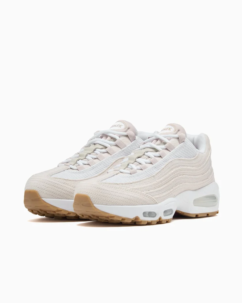 Nike Air Max 95 OG Levi's Light Orewood Brown - Image 3