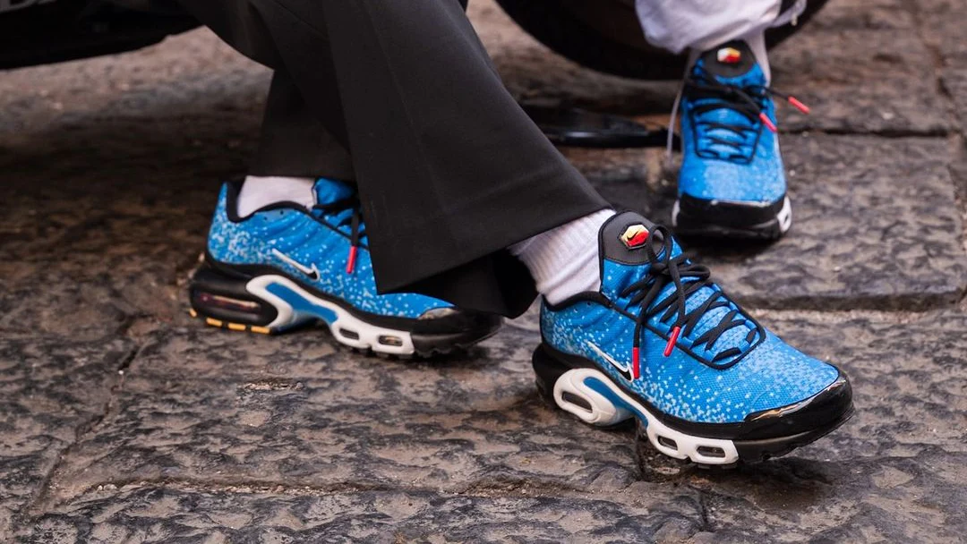 Nike Air Max Plus Naples - Image 2