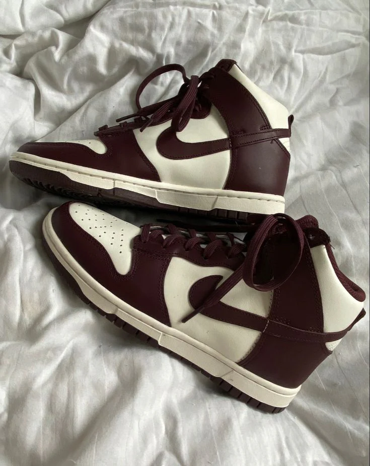 Nike Dunk High Burgundy - Image 2