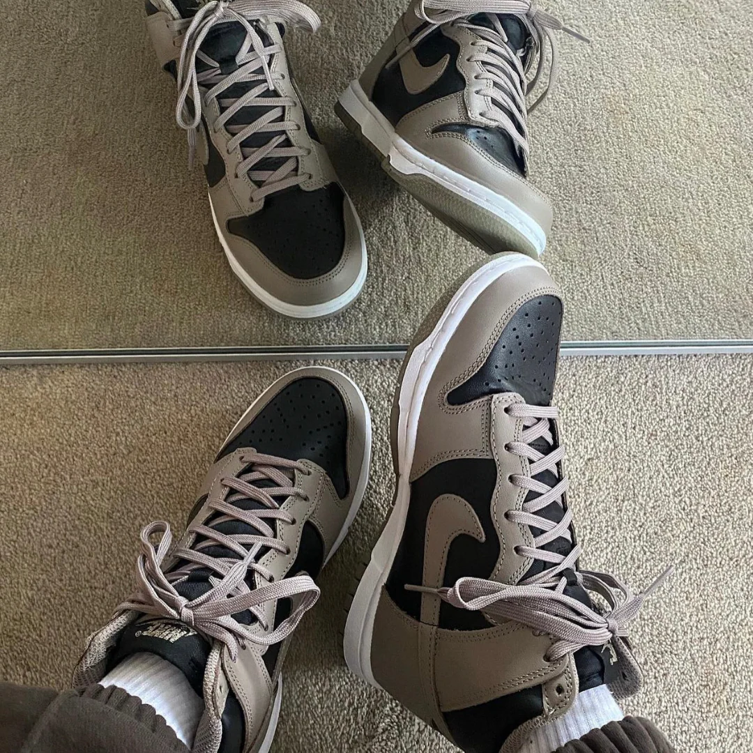 Nike Dunk High Moon Fossil - Image 2