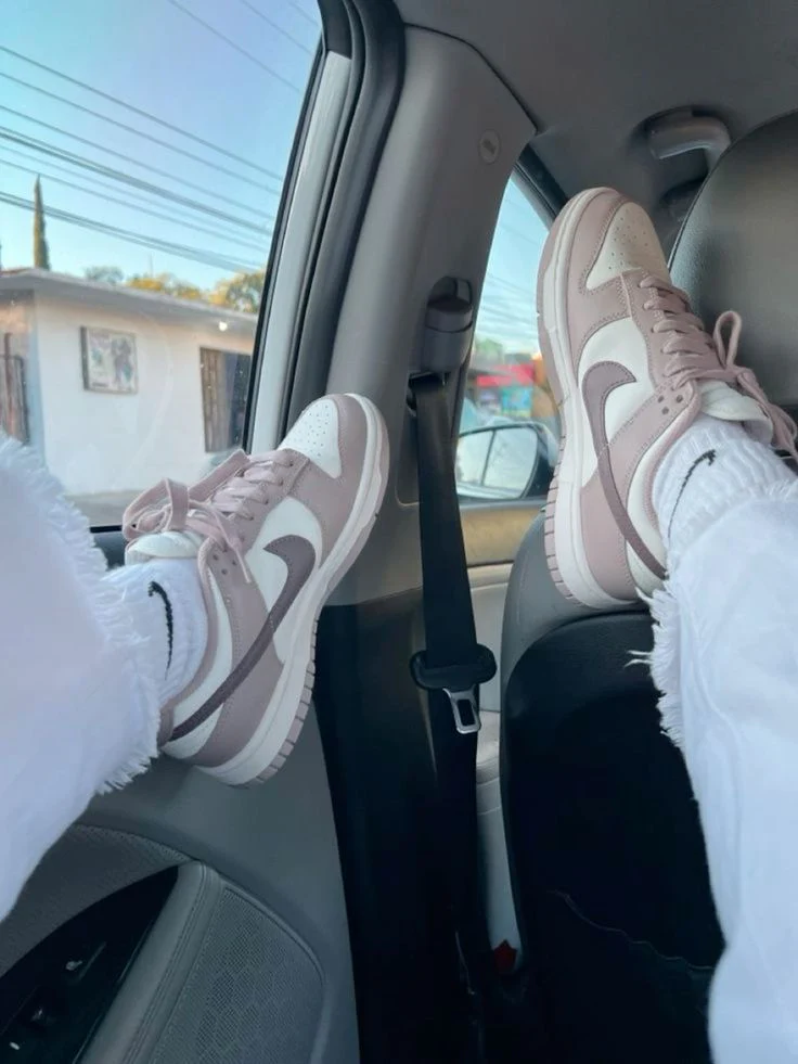 Nike Dunk Low Diffused Taupe - Image 2