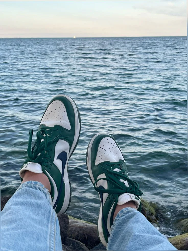 Nike Dunk Low Gorge Green - Image 2