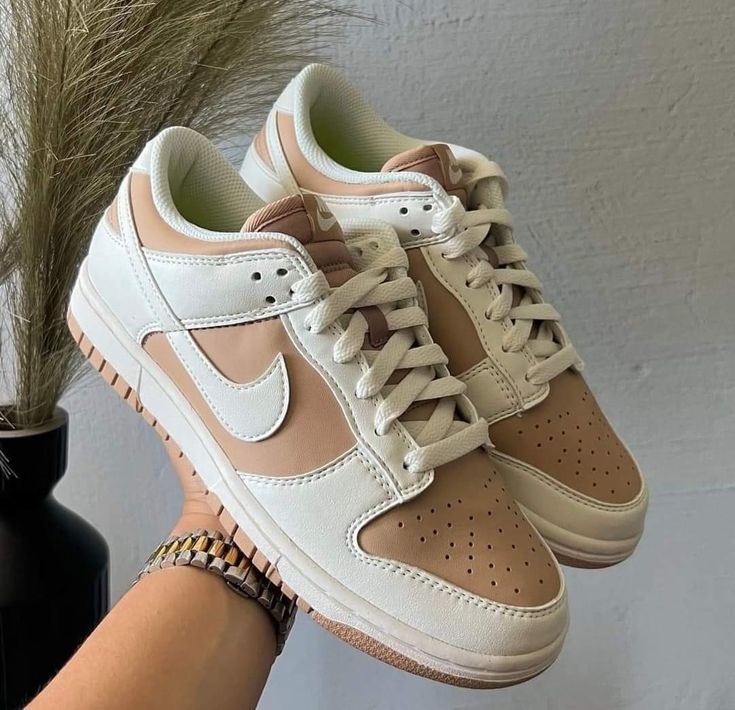 Nike Dunk Low Hemp Next Nature - Image 2
