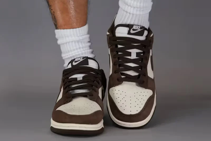 Nike Dunk Low SE Baroque Brown - Image 2