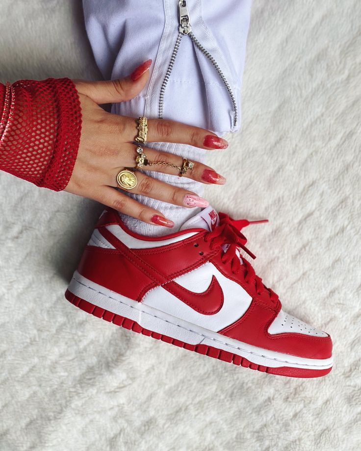 Nike Dunk Low University Red - Image 2