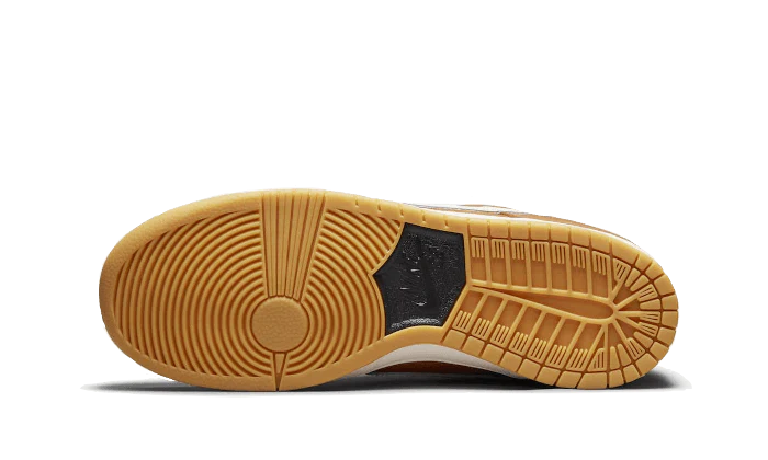Nike SB Dunk Low Pro Dark Russet - Image 3
