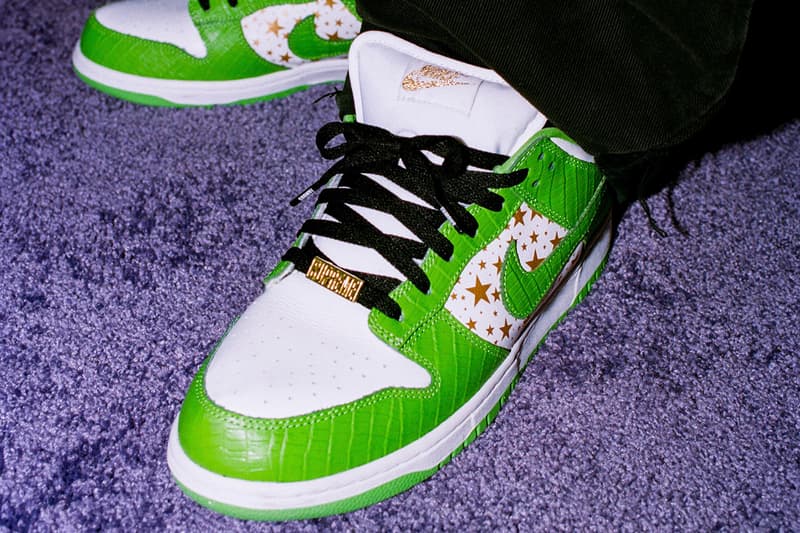 Nike SB Dunk Low Supreme Stars Mean Green - Image 2