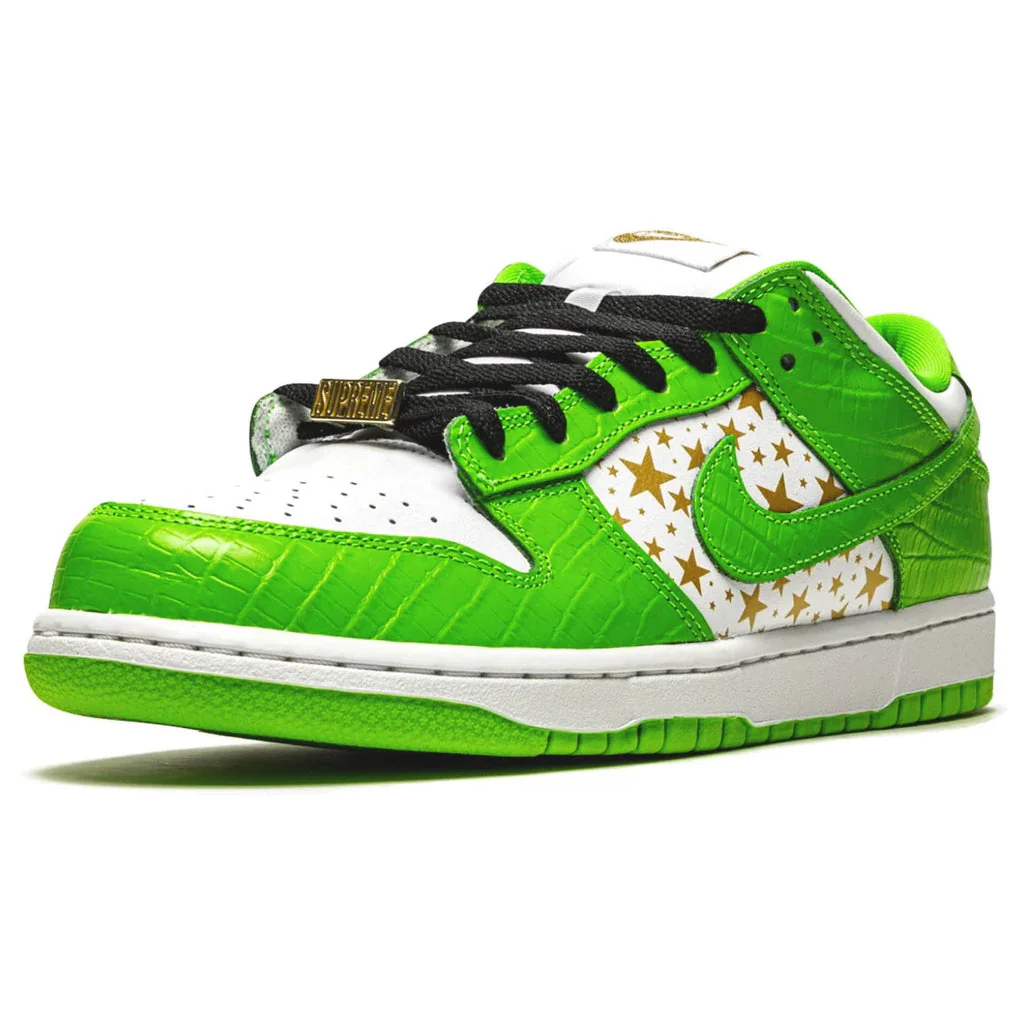 Nike SB Dunk Low Supreme Stars Mean Green - Image 5