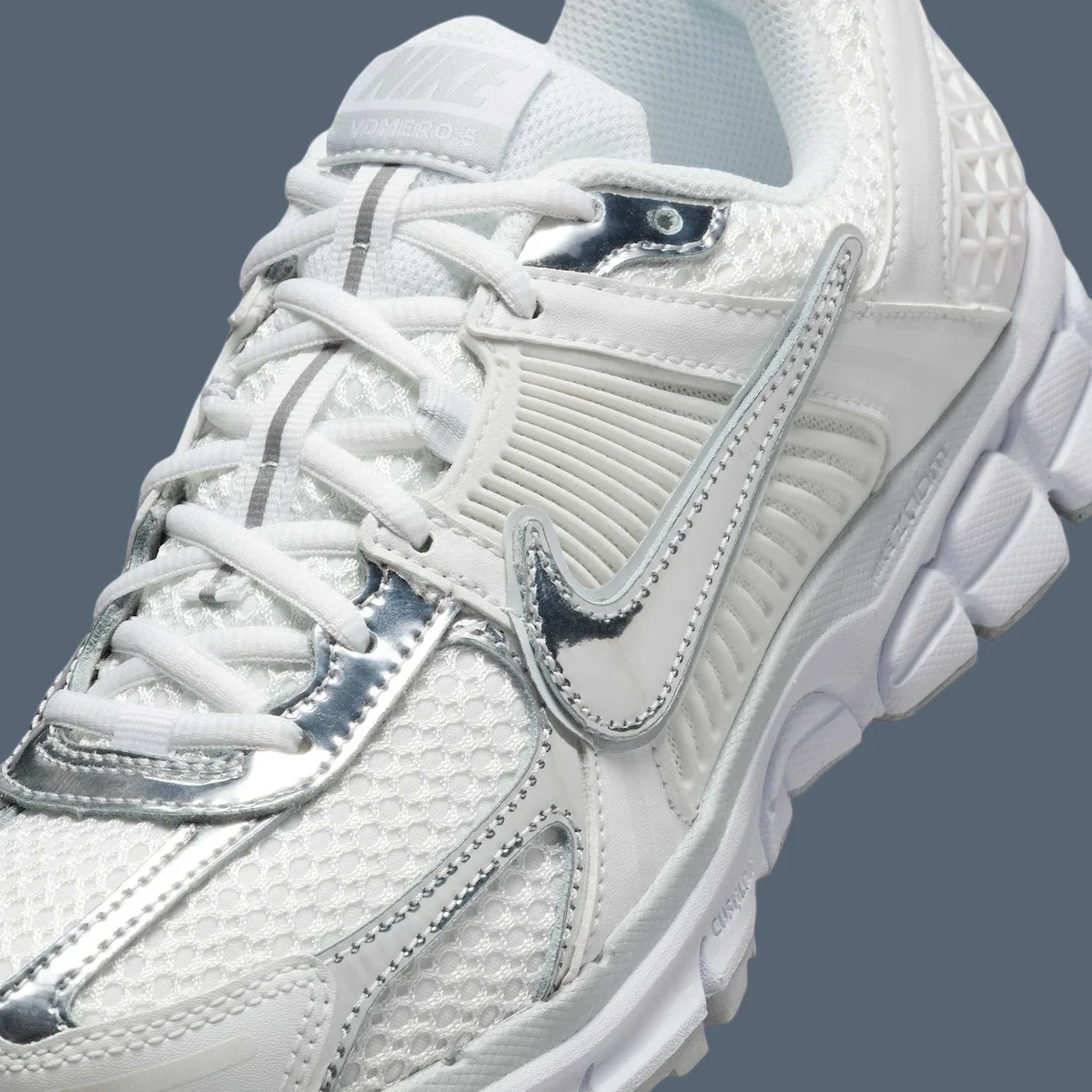 Nike Zoom Vomero 5 'Chrome Toe' - Image 4