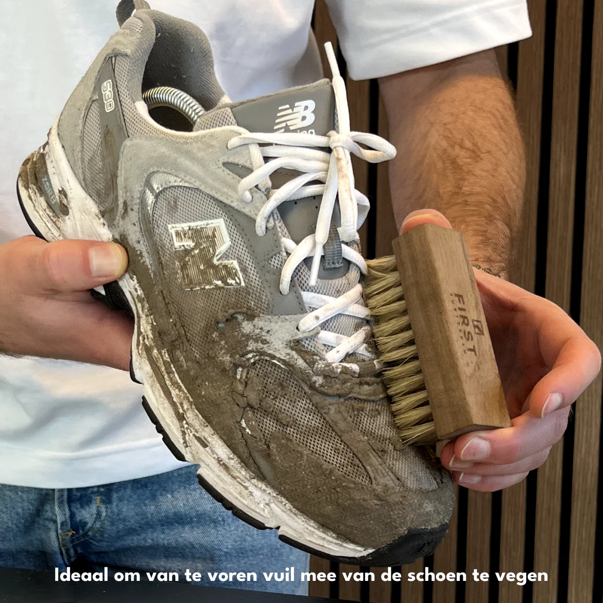 Premium Shoe Brush | For Suede & Fabric - Image 4