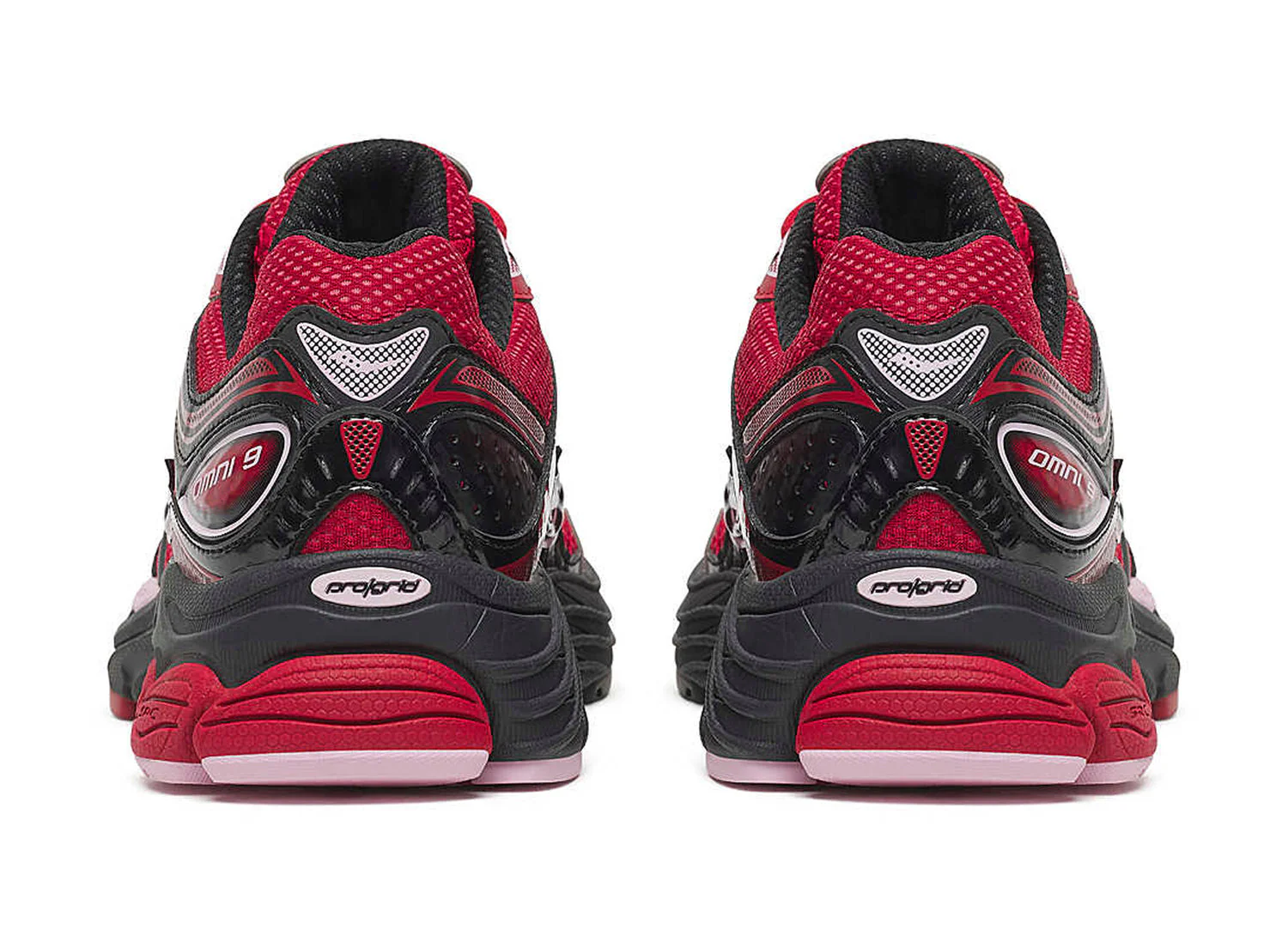 Saucony ProGrid Omni 9 St. Valentine - Image 3