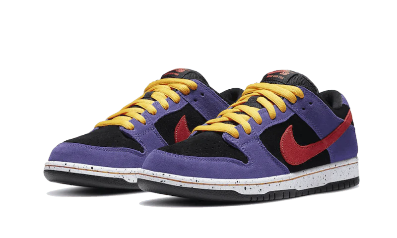 Nike SB Dunk Low ACG Terra - Image 2