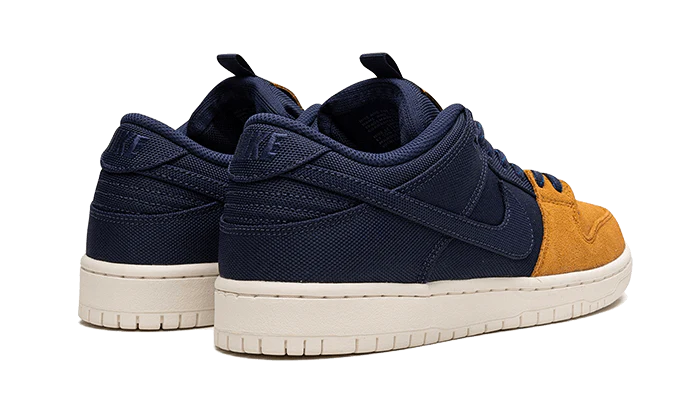 Nike SB Dunk Low Pro PRM 90s Backpack - Image 4