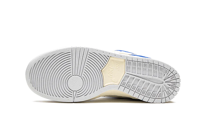 Nike SB Dunk Low Pro QS Fly Streetwear - Image 4