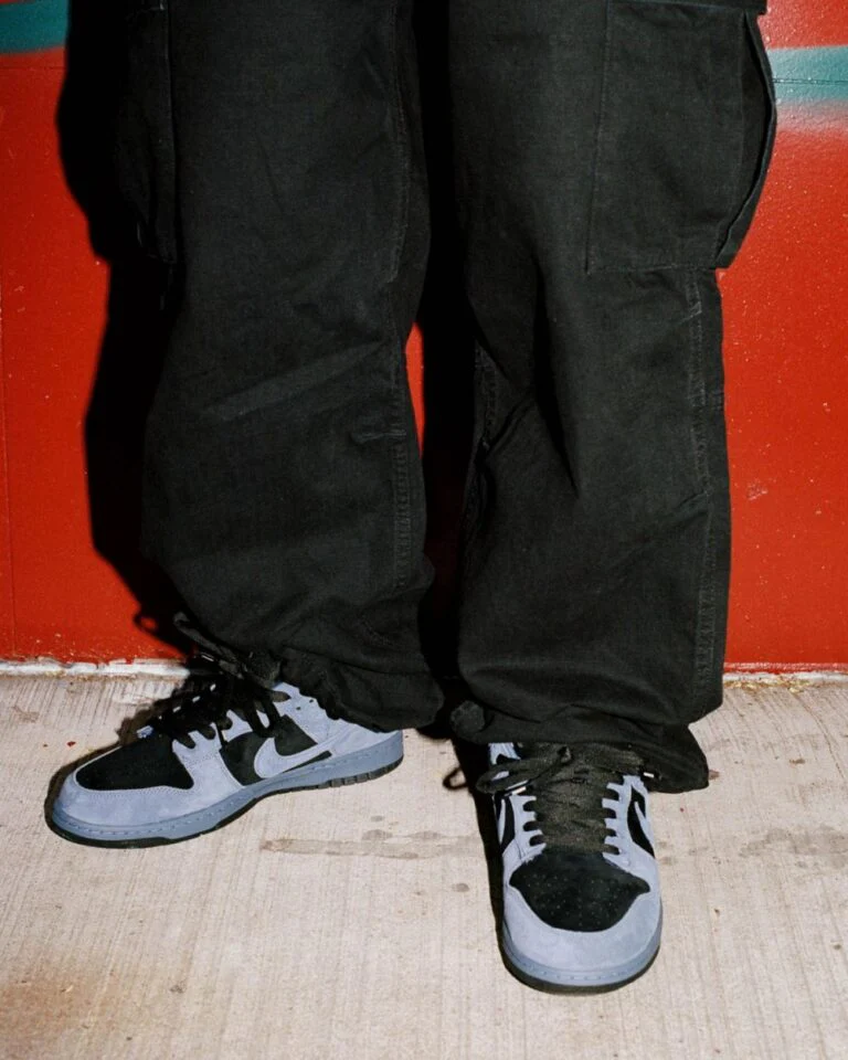 Supreme X Nike SB Dunk Low Pro Ocean Fog - Image 2