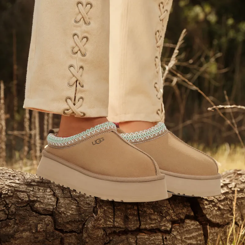 UGG Tazz II Slipper Sand - Image 2