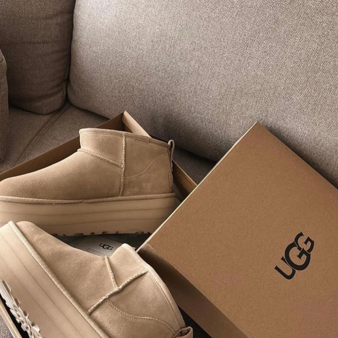 UGG Classic Ultra Mini Platform Driftwood - Image 3