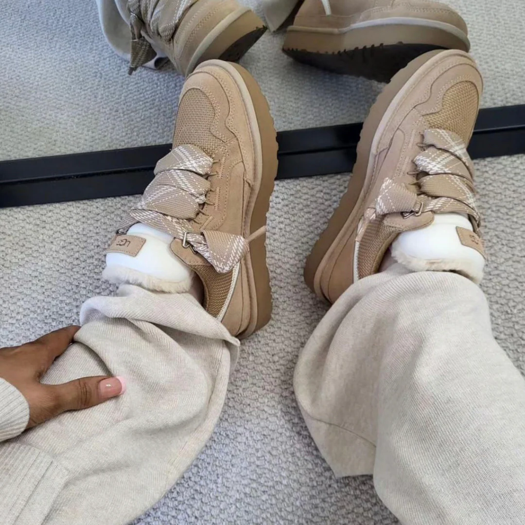 UGG Lowmel Sand - Image 3